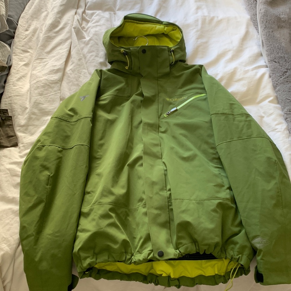 Columbia titanium ski snow jacket